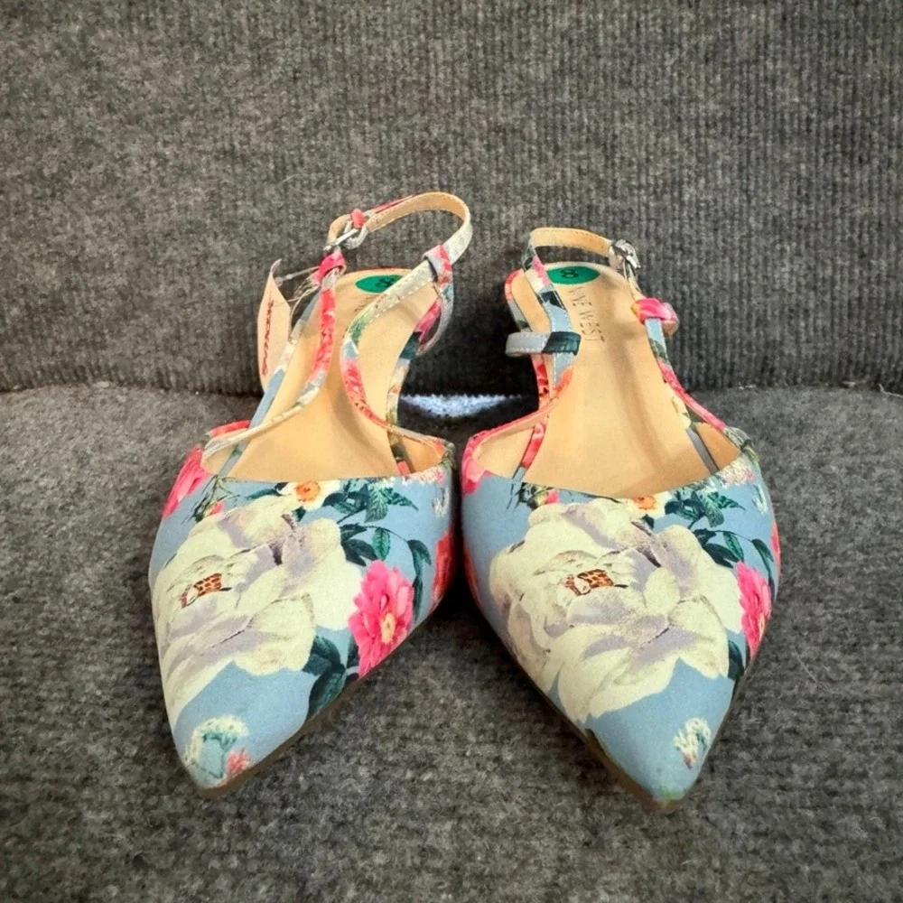 Nine West Womens Floral Slingback Pumps Blue Pink Pointed Toe Kitten Heel 8M NEW